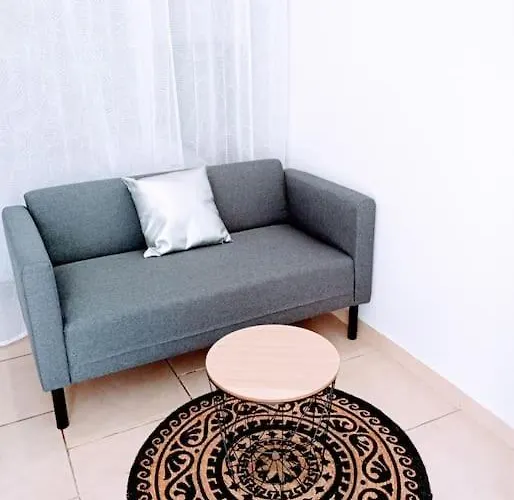 Cosy Proche Gare. * Perpignan